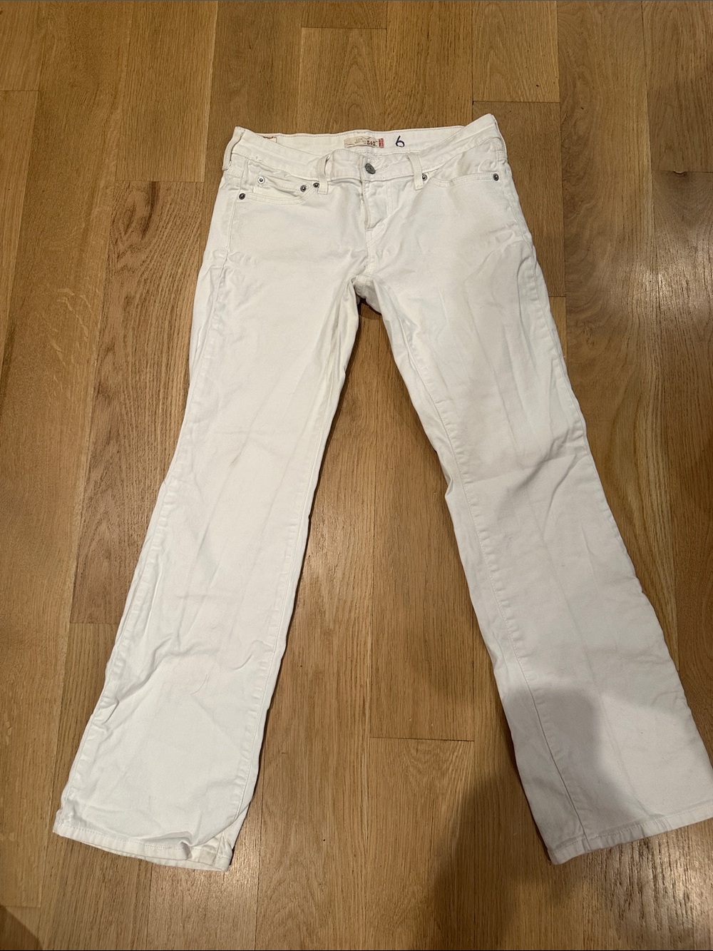 Levi’s low rise boot cut jean